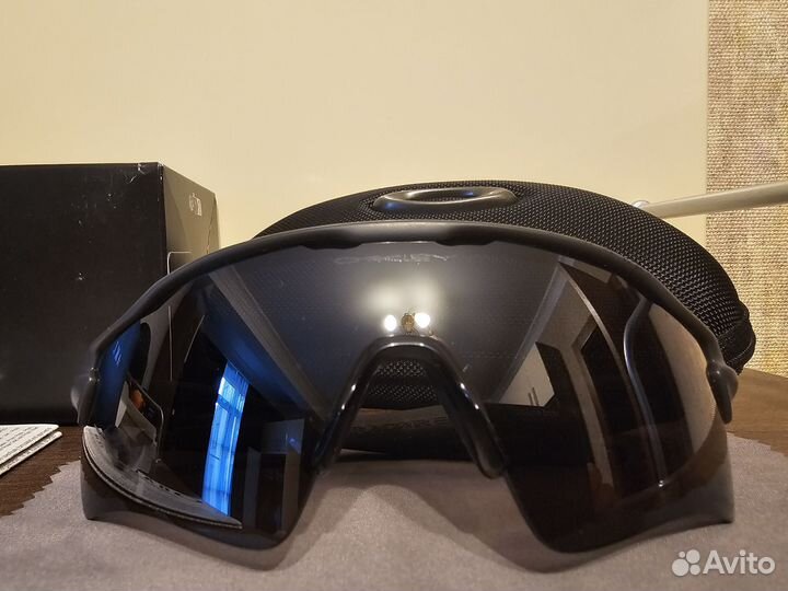 Солнцезащитные очки Oakley Radar EV Path