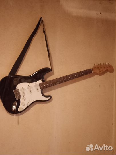Электрогитара Fender squier stratocaster