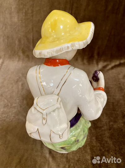 Юный геолог.Полонский завод.Украина.Фарфор