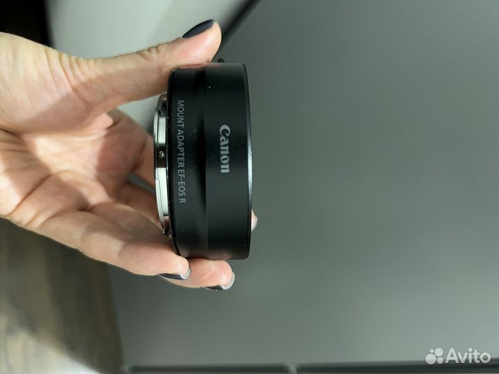 Адаптер Canon Mount Adapter EF-EOS R
