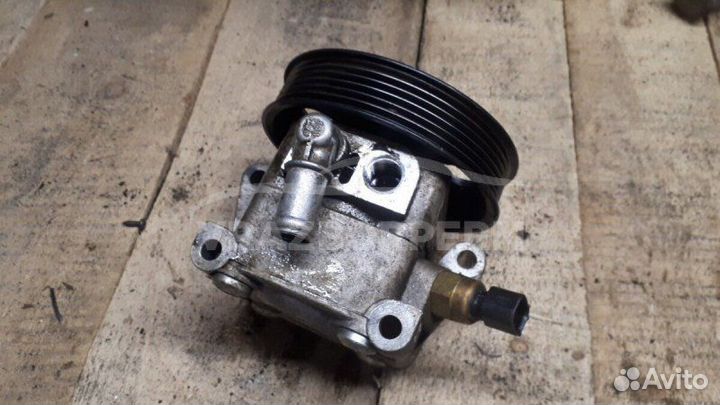 Насос гидроусилителя руля (гур) Ford Focus 2