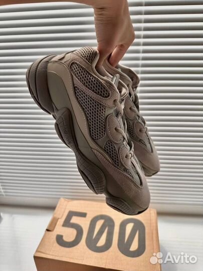 Кроссовки adidas yeezy boost 500