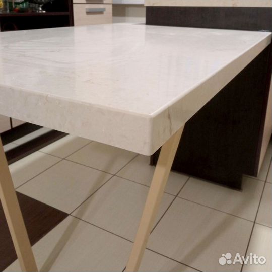 Столешница из акрила