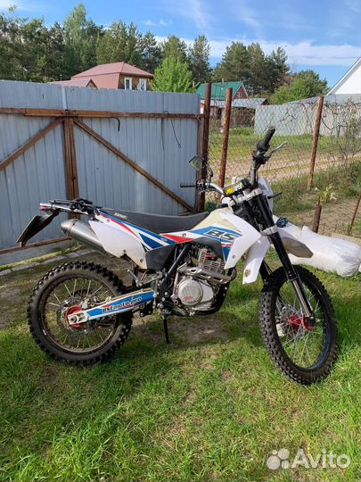 Мотоцикл BSE Z3Y птс