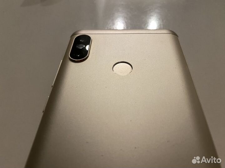 Xiaomi Redmi Note 5 Pro, 4/64 ГБ