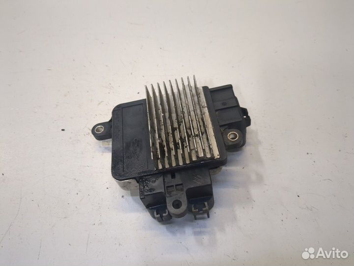 Блок управления вентиляторами Lexus ES, 2010