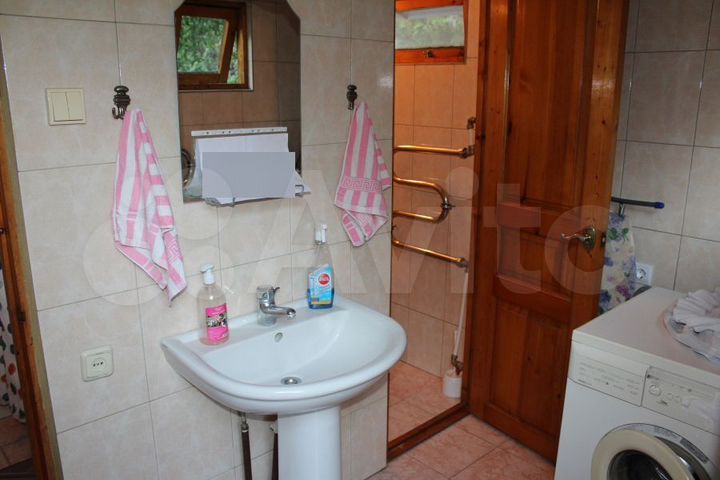 Дом 38 м² на участке 2 сот.