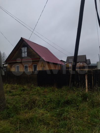 Дом 35 м² на участке 12 сот.