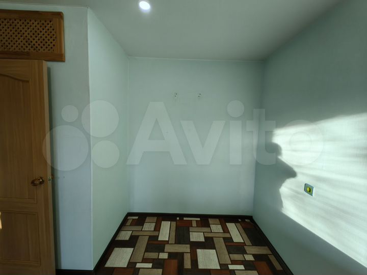 2-к. квартира, 45 м², 5/5 эт.