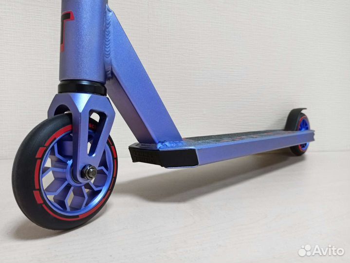 Трюковой самокат Tech Team duker 303