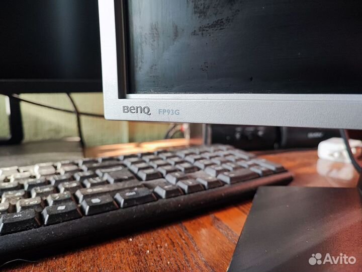 Монитор benq FP93G 19