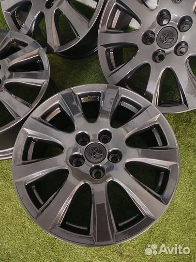 Диски литые Toyota R17 5x114.3