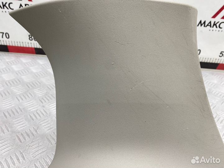 Б/У обшивка багажника (обшивка салона) задний