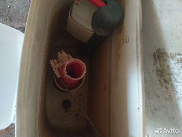 Унитаз с бачком бу