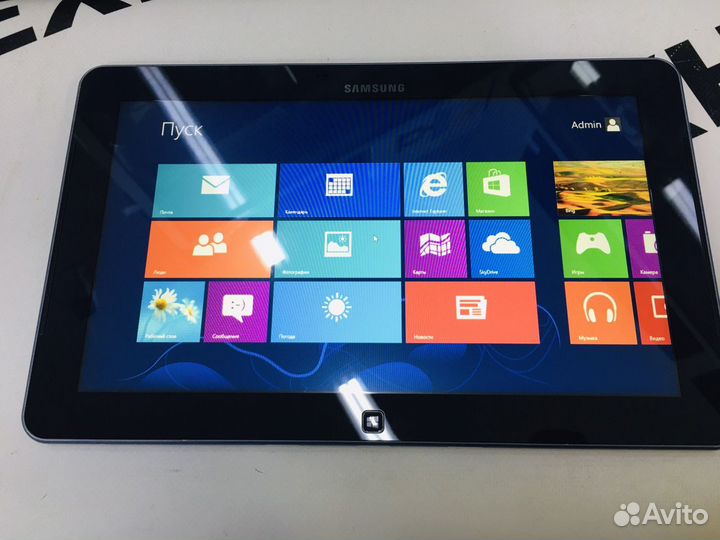 Нетбук Samsung XEE500T1C-H01RU