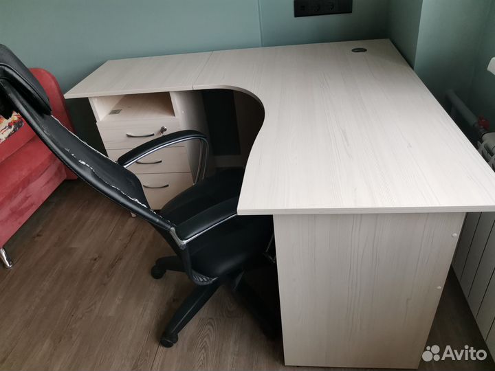 Офисная мебель бу столы