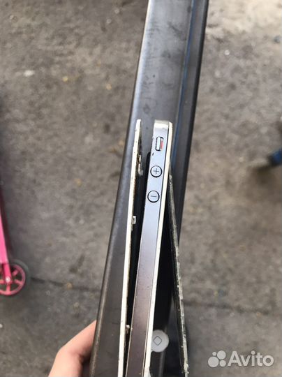 iPhone 4 в новом состоянии