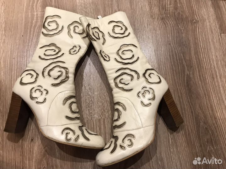 Кожаные сапоги