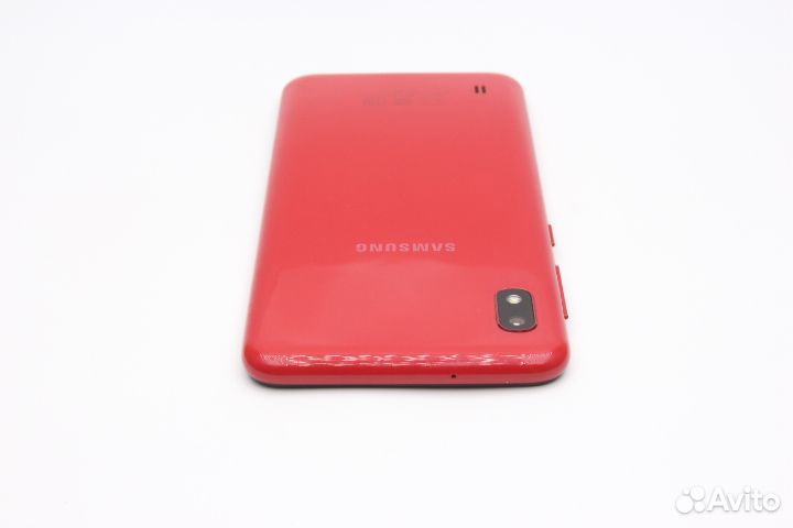 Samsung Galaxy A10, 2/32 ГБ
