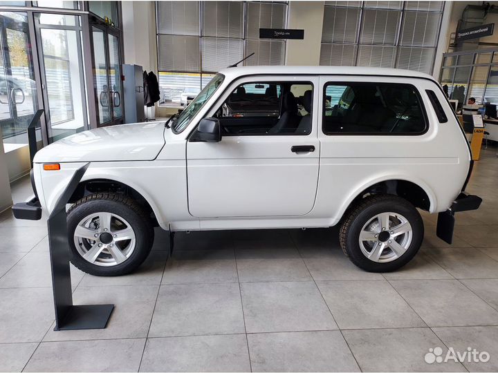 ВАЗ Niva Legend 1.7 МТ, 2023