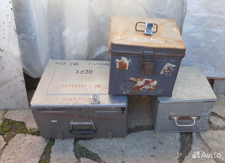 Ящики железные для инструмента (советские)