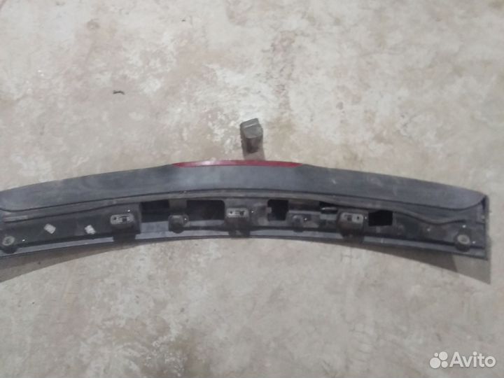 Спойлер крышки багажника ford focus 2