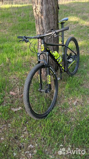 Продам велосипед Scott Scale 950