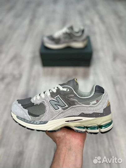 Кроссовки New Balance 2002r grey