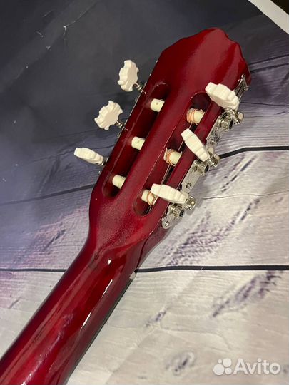 Гитара классическая