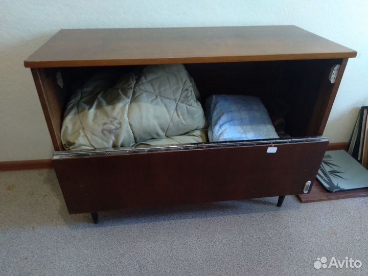 Тумба тумбочка полированная СССР