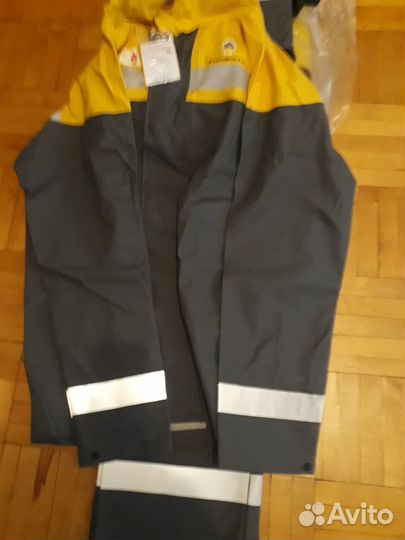 Костюм прорезиненный