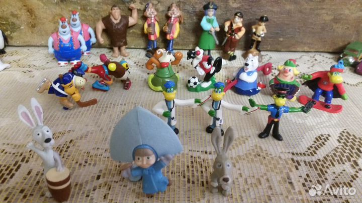 Игрушки из киндера