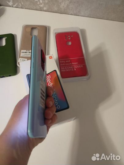 Телефон Redmi Note 9+4 чехла