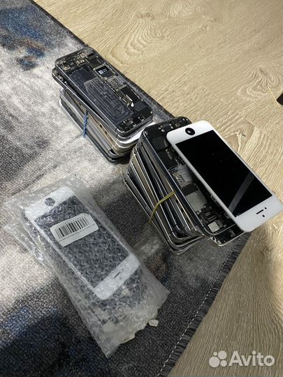 iPhone 5S, 16 ГБ