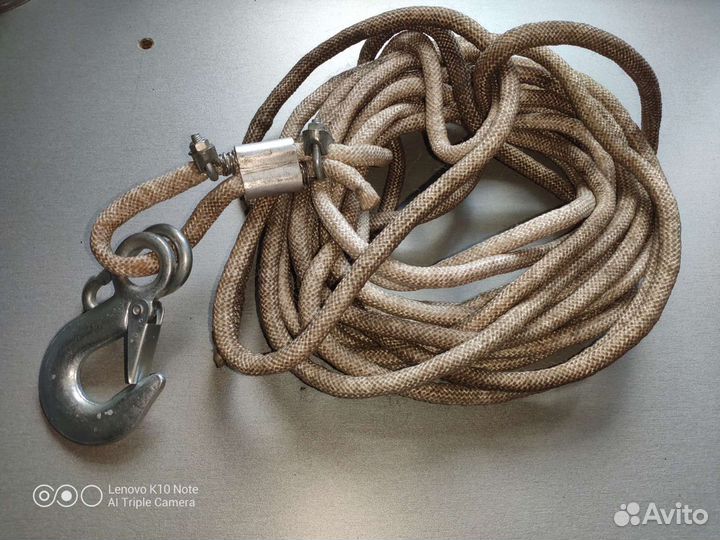 Трос автомобильный