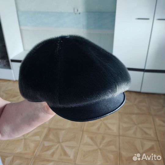 Меховая мужская кепка