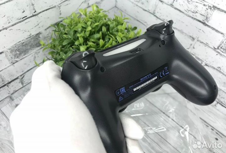 Джойстик PS4