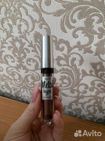 Жидкие тени для век