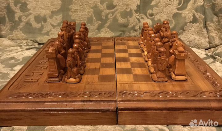 Шахматы ручной работы. Деревянные. Доска большая