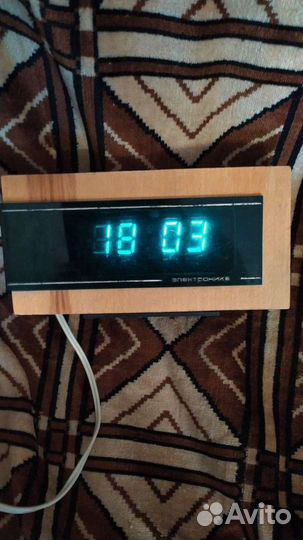 Часы электроника