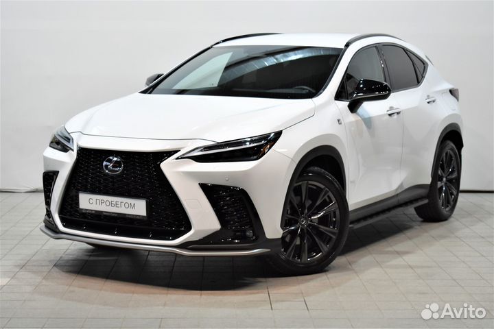 Lexus NX, 2021