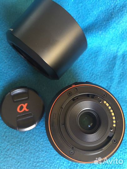 Объектив Sony 55-200