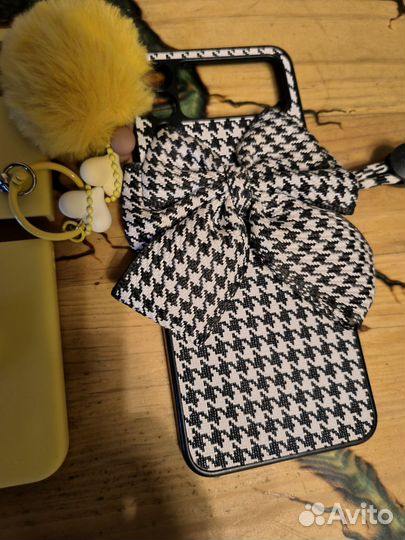 Чехлы на z flip 4 samsung