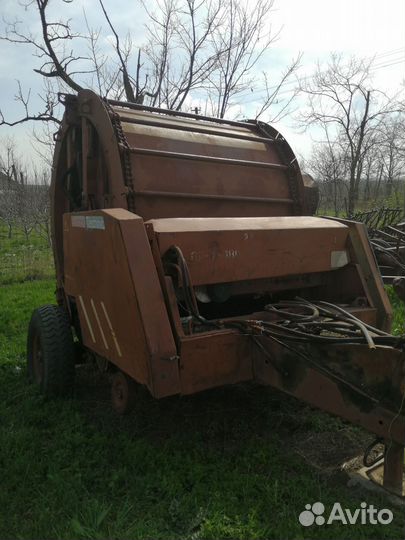 Пресс-подборщик БобруйскСельмаш ПРФ-180, 2000