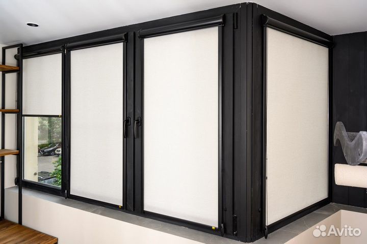 Рулонные шторы Черные RAL5167