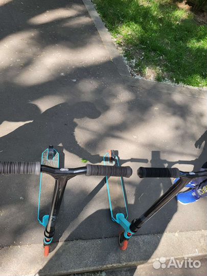 Трюковой самокат oxelo