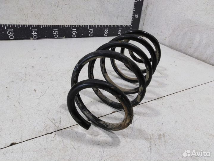 Пружина передняя Вольво