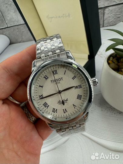 Часы механические Tissot