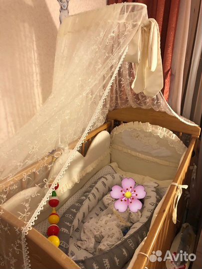 Детская кроватка