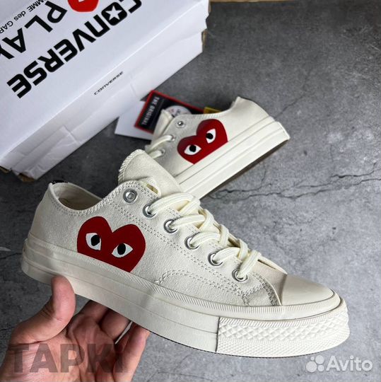 Convers Comme Des Garcons Play